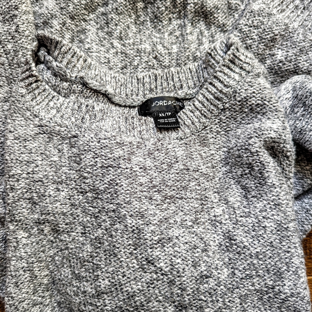 Silver & Grey Knit - Picture 5 of 7